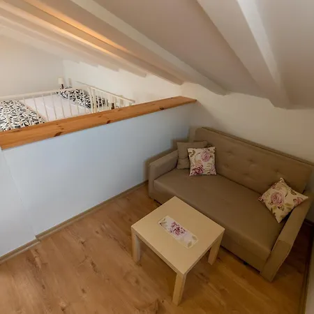 Anka Holiday home Banjol